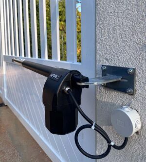 Attuatore elettromeccanico 230V 412